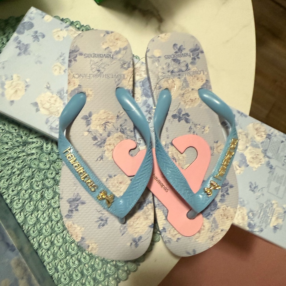 LoveShackFancy Havaianas Sandals size 9/10 - Picture 3 of 5